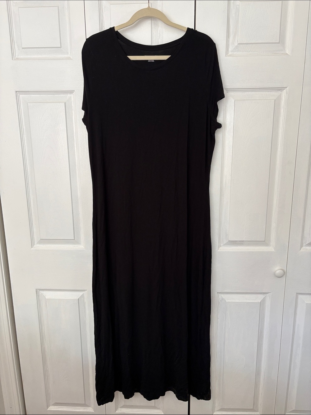 3/$25 🦀 Amazon Essentials Black Short-Sleeve Maxi Dress. Size XL